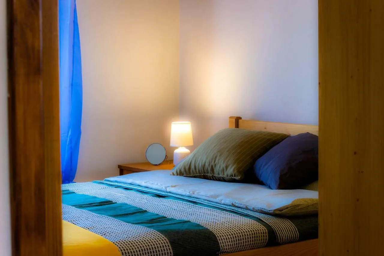 Apartment Helena Πούλα